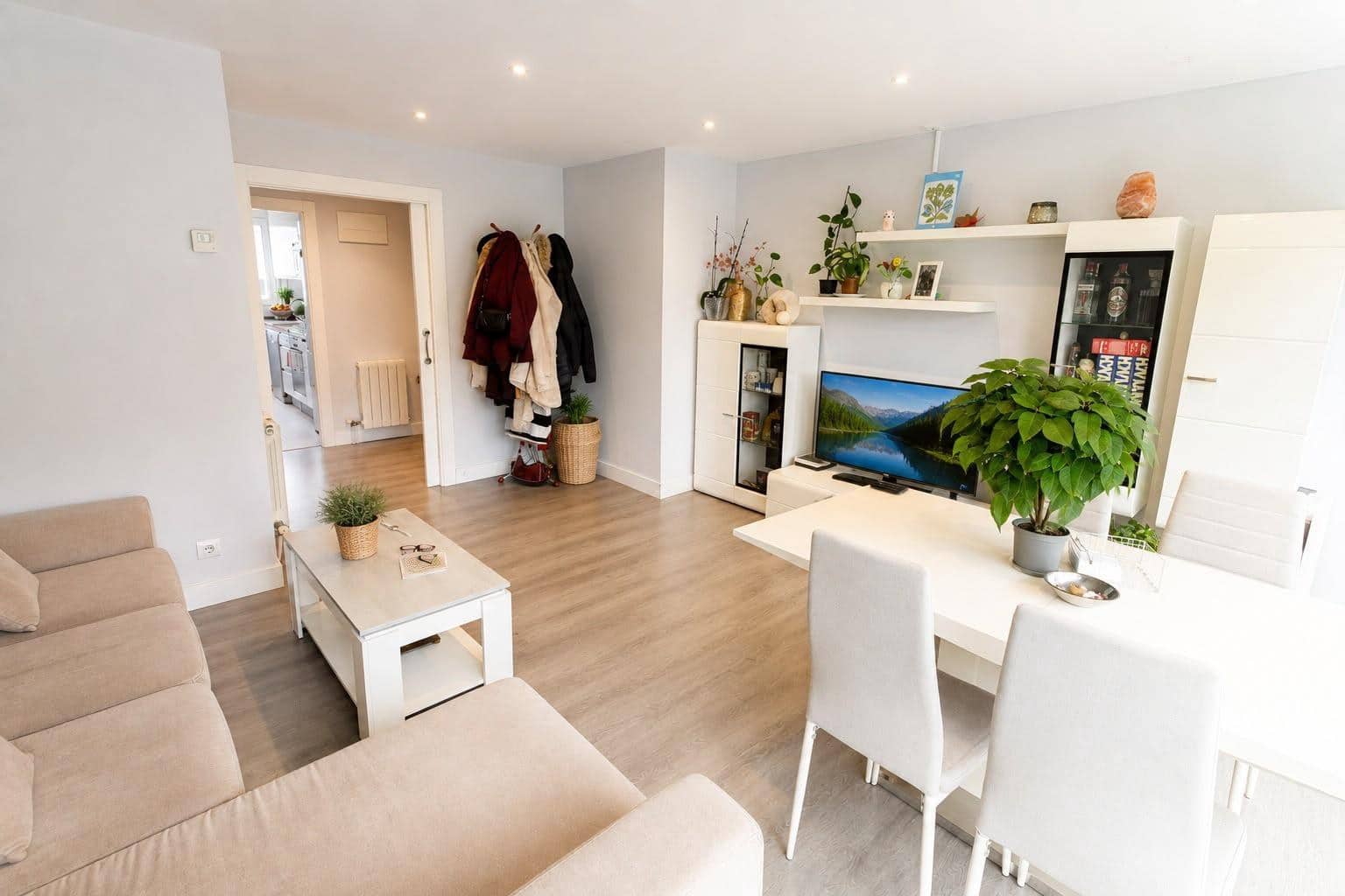 3 sovrum Lägenhet till salu i Santander med pool garage - 290 000 € (Ref: 10013110)