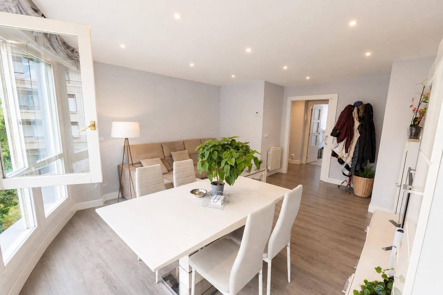 3 sovrum Lägenhet till salu i Santander med pool garage - 290 000 € (Ref: 10013110)