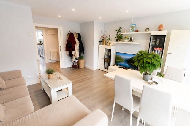 3 sovrum Lägenhet till salu i Santander med pool garage - 290 000 € (Ref: 10013110)