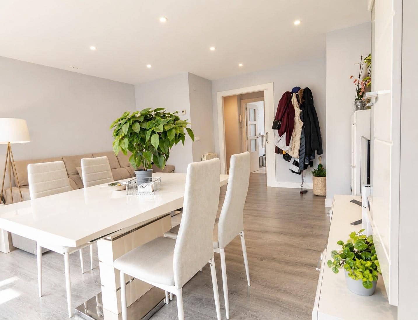 3 sovrum Lägenhet till salu i Santander med pool garage - 290 000 € (Ref: 10013110)