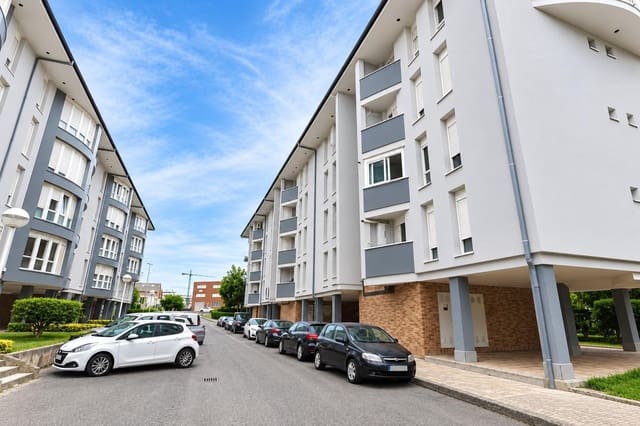 3 sovrum Lägenhet till salu i Santander med pool garage - 290 000 € (Ref: 10013110)