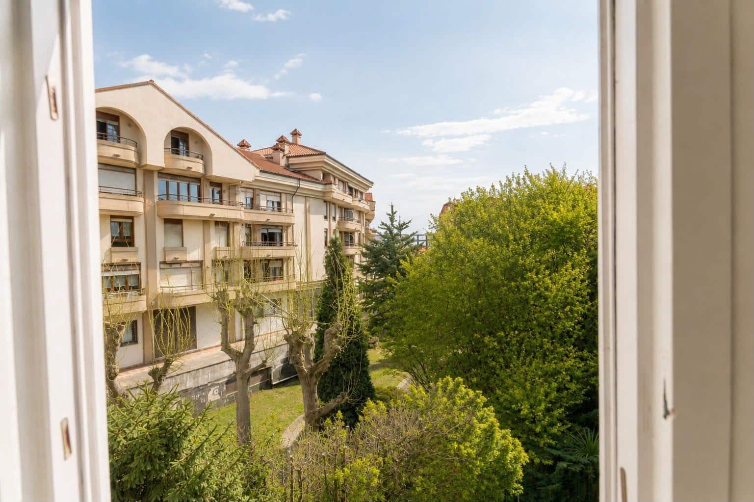 3 sovrum Lägenhet till salu i Santander med pool garage - 290 000 € (Ref: 10013110)