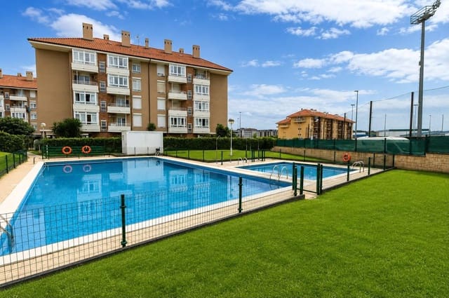 3 sovrum Lägenhet till salu i Santander med pool garage - 290 000 € (Ref: 10013110)