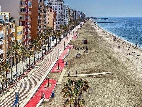 3 slaapkamer Flat te koop in Almeria stad - € 290.000 (Ref: 10015758)