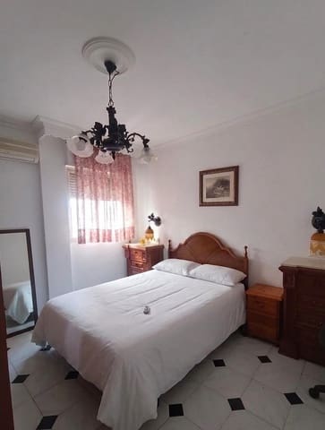 3 sovrum Lägenhet till salu i Sevilla stad med garage - 449 000 € (Ref: 10015760)