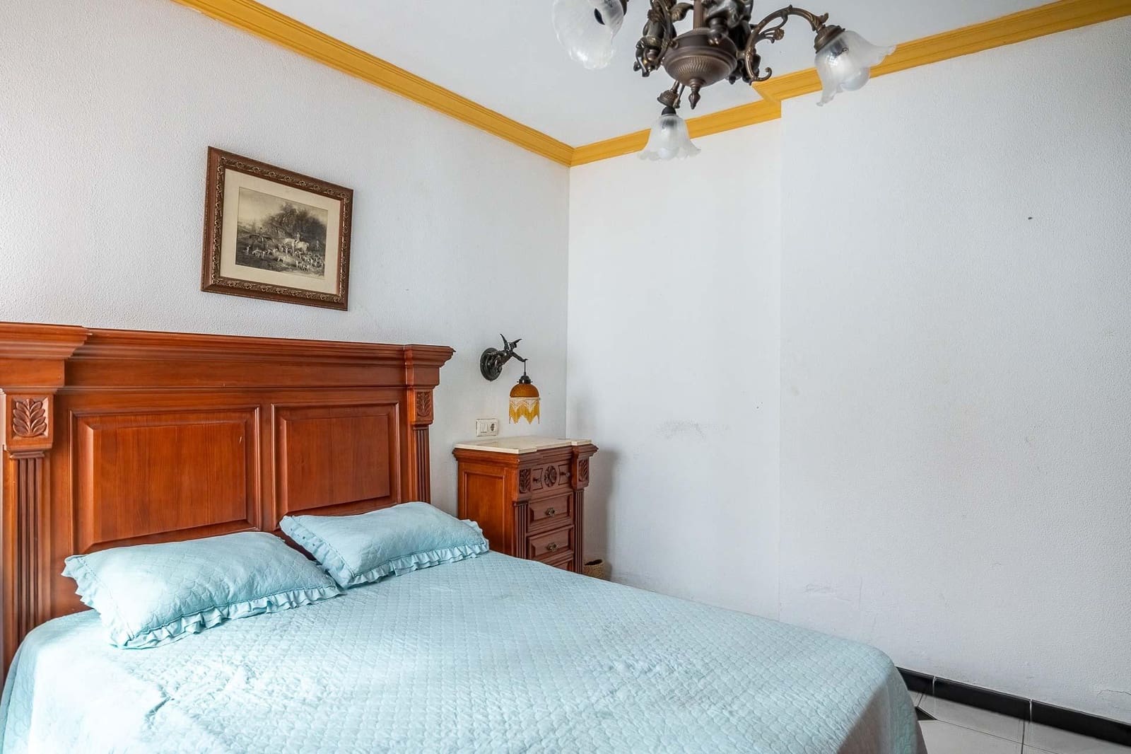 3 bedroom Flat for sale in Seville city with garage - € 449,000 (Ref: 10015760)
