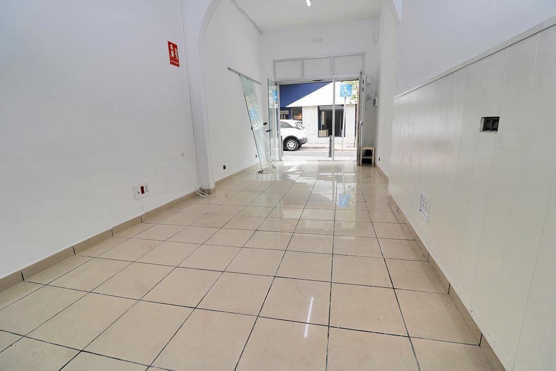 Local Commercial de 1 chambre à louer à Las Palmas de Gran Canaria - 600 € (Ref: 10017654)