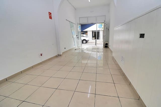 Local Commercial de 1 chambre à louer à Las Palmas de Gran Canaria - 600 € (Ref: 10017654)