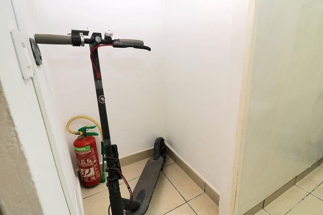 Local Commercial de 1 chambre à louer à Las Palmas de Gran Canaria - 600 € (Ref: 10017654)