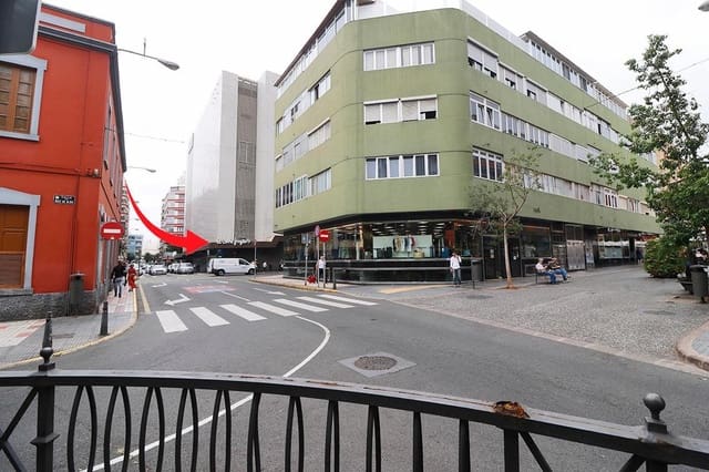 Local Commercial de 1 chambre à louer à Las Palmas de Gran Canaria - 600 € (Ref: 10017654)