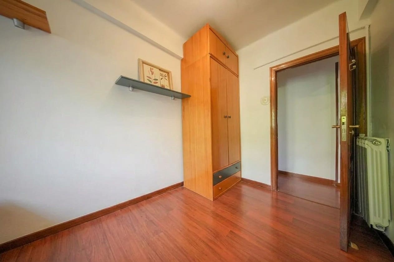 2 bedroom Flat for sale in Madrid city - € 389,000 (Ref: 10017655)
