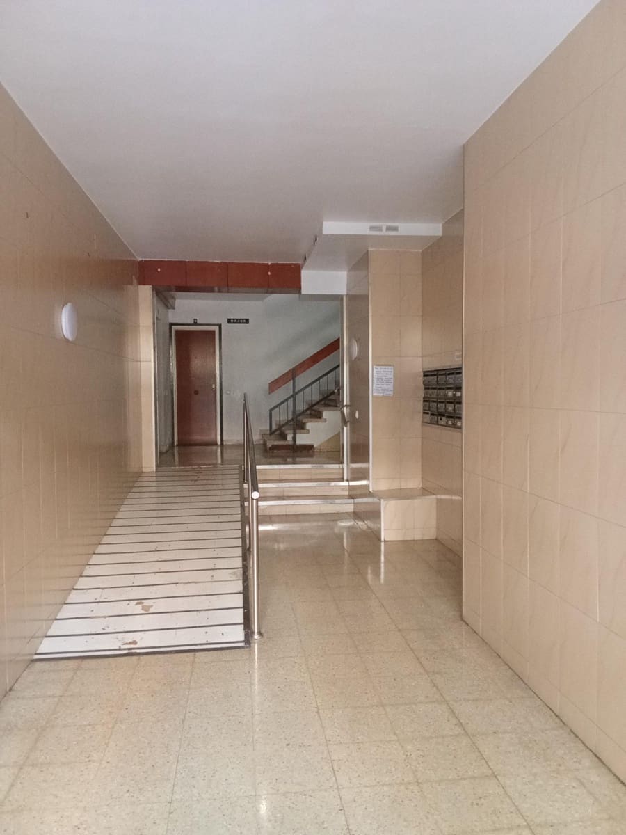 3 Zimmer Wohnung zu verkaufen in Badalona - 210.000 € (Ref: 10021094)