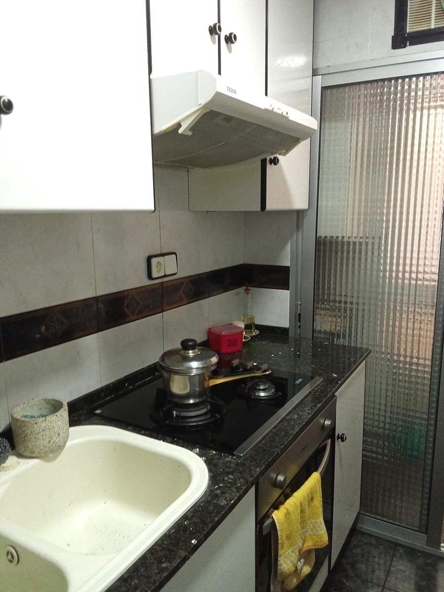 3 Zimmer Wohnung zu verkaufen in Badalona - 210.000 € (Ref: 10021094)