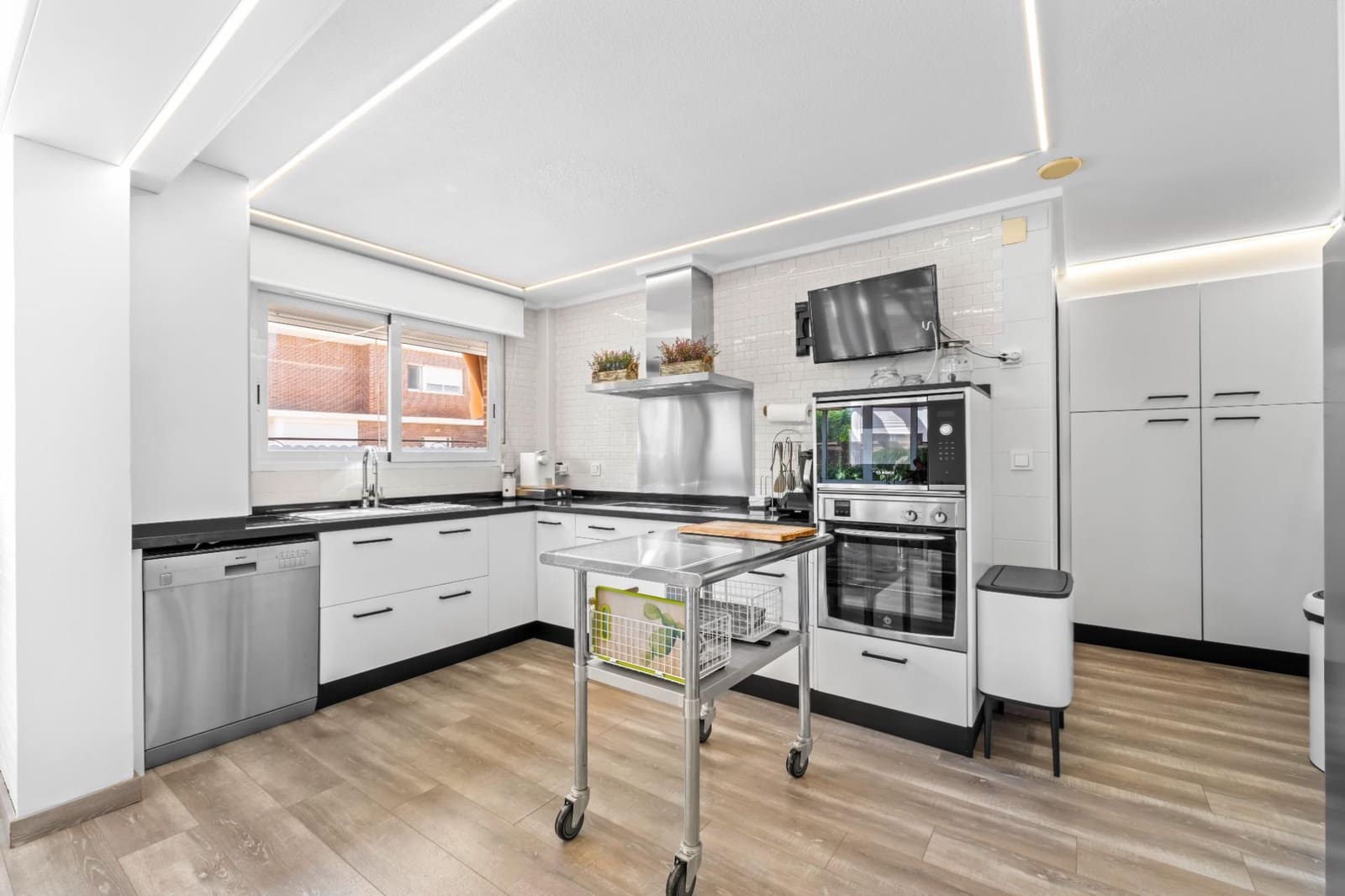 3 sypialnia Dom blizniak na sprzedaż w Muchamiel / Mutxamel - 595 000 € (Ref: 10021098)