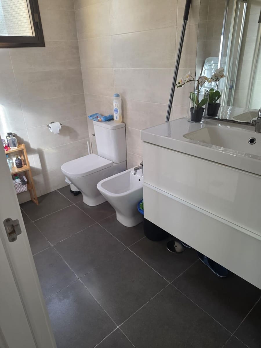 3 slaapkamer Flat te koop in Las Palmas de Gran Canaria met garage - € 296.000 (Ref: 10022622)