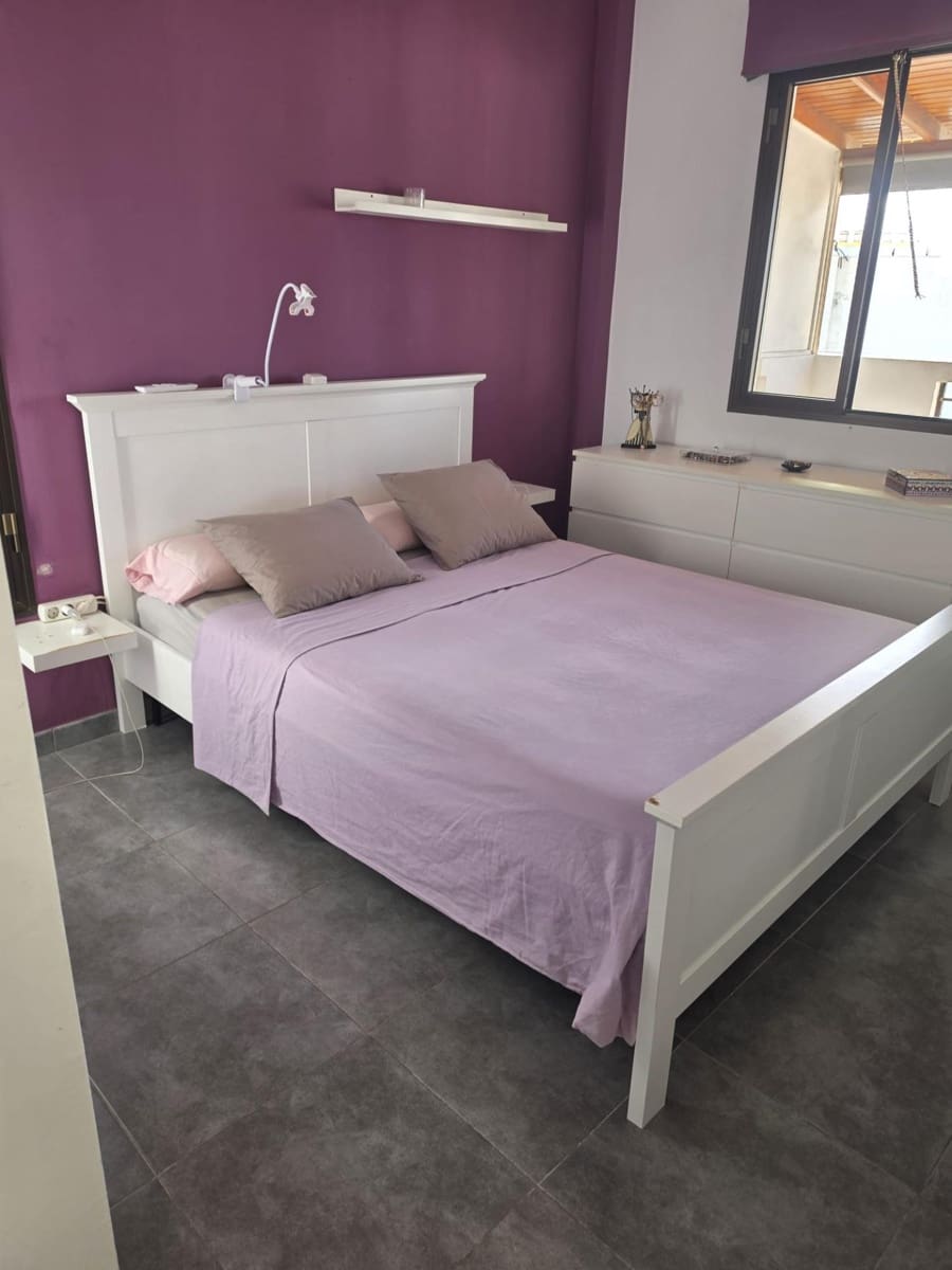 3 slaapkamer Flat te koop in Las Palmas de Gran Canaria met garage - € 296.000 (Ref: 10022622)
