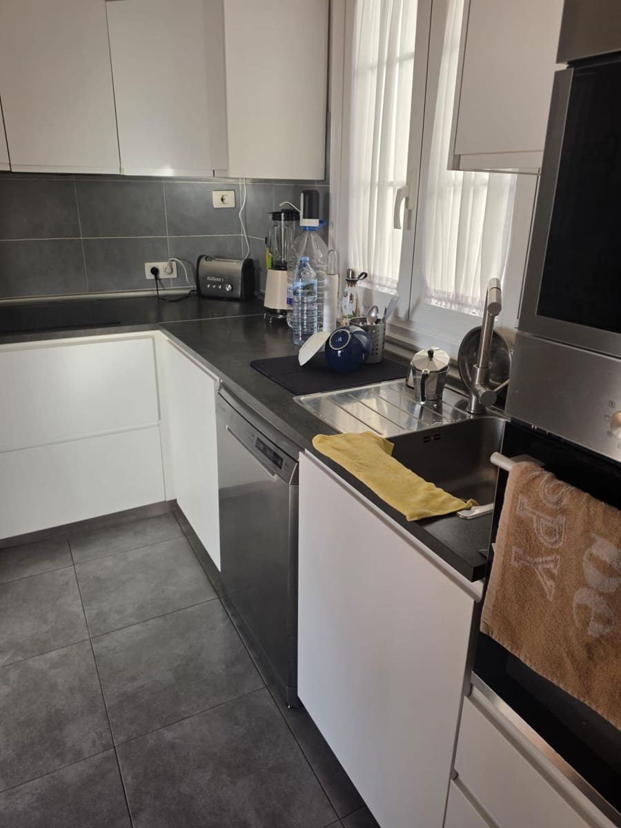 3 slaapkamer Flat te koop in Las Palmas de Gran Canaria met garage - € 296.000 (Ref: 10022622)
