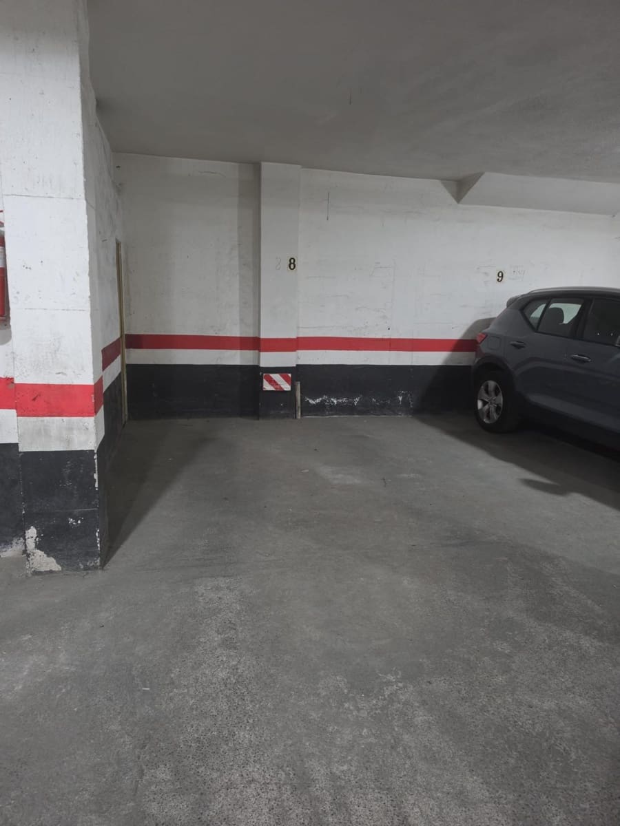 3 slaapkamer Flat te koop in Las Palmas de Gran Canaria met garage - € 296.000 (Ref: 10022622)