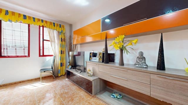 3 bedroom Flat for sale in Schamann - Rehoyas, Las Palmas de Gran Canaria - € 257,000 (Ref: 10025906)