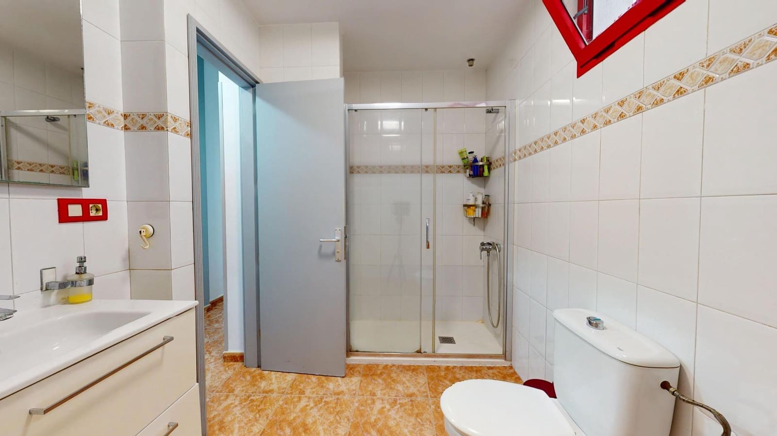 3 bedroom Flat for sale in Las Palmas de Gran Canaria - € 257,000 (Ref: 10025906)