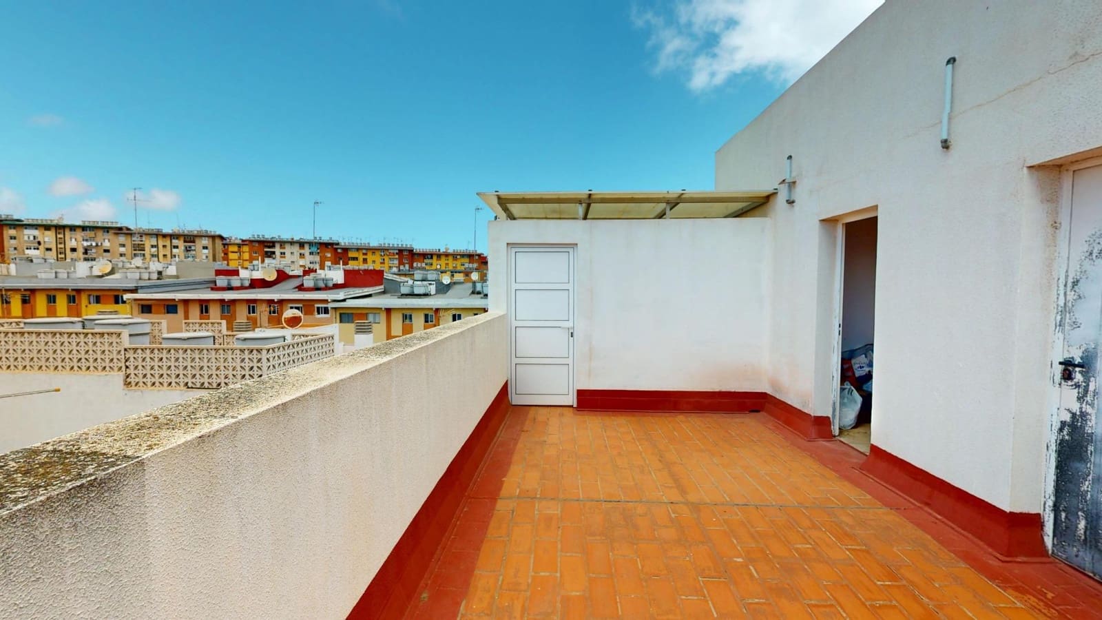 3 bedroom Flat for sale in Las Palmas de Gran Canaria - € 257,000 (Ref: 10025906)