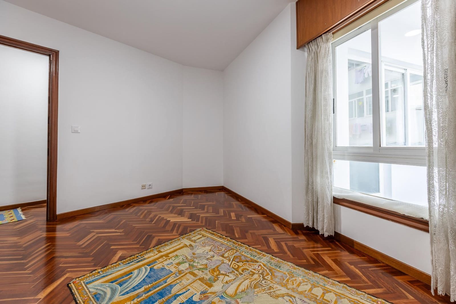4 quarto Apartamento para venda em Corunha cidade com garagem - 345 000 € (Ref: 10030703)