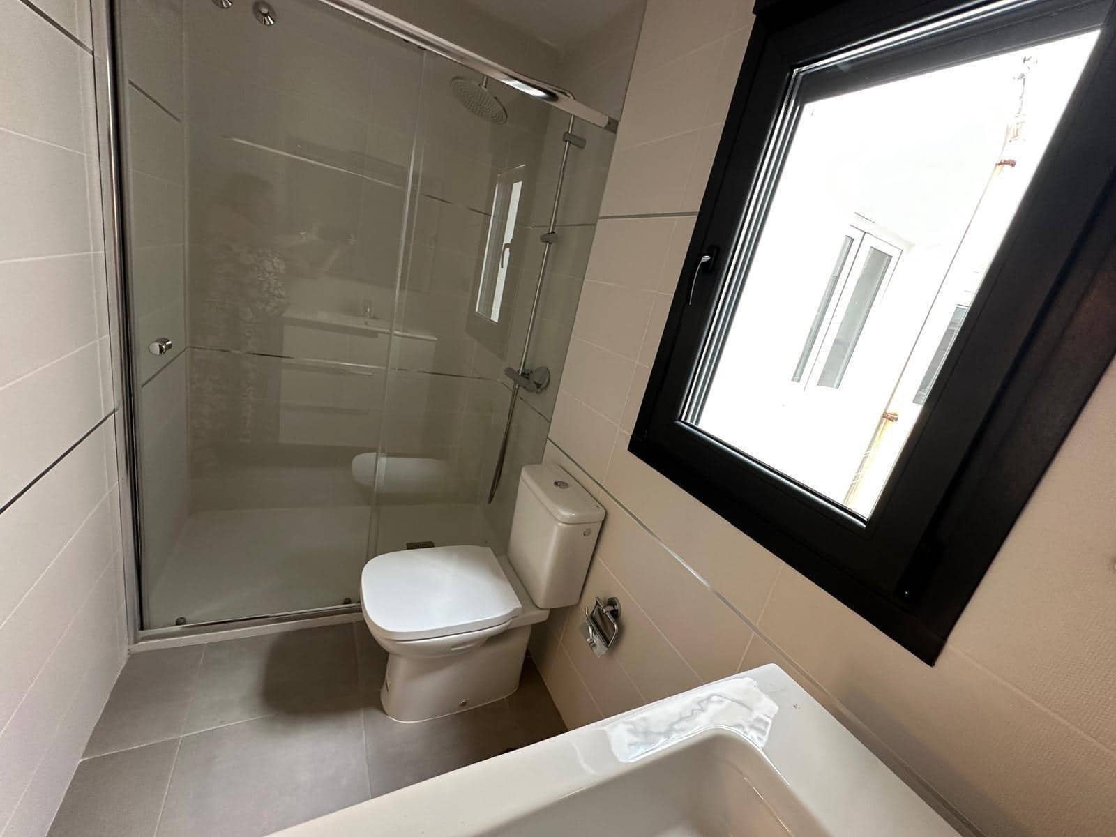 Appartement de 3 chambres à louer à Las Palmas de Gran Canaria avec garage - 1 780 € (Ref: 10033687)