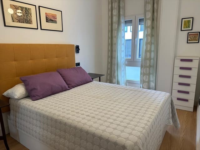 Appartement de 3 chambres à louer à Santa Catalina - Canteras, Las Palmas de Gran Canaria avec garage - 1 780 € (Ref: 10033687)