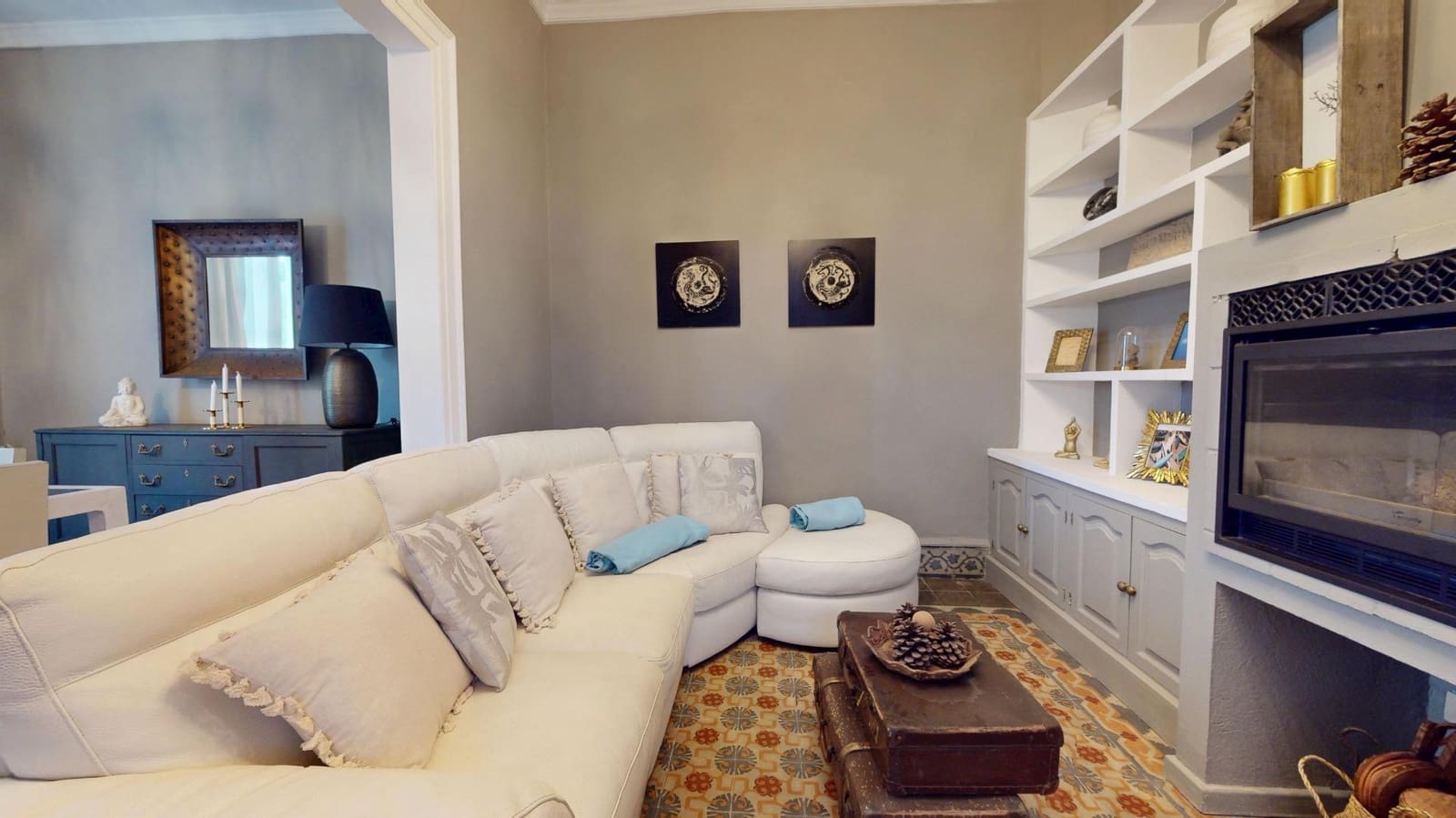 5 bedroom Terraced Villa for sale in Santa Brigida with garage - € 558,000 (Ref: 10037185)
