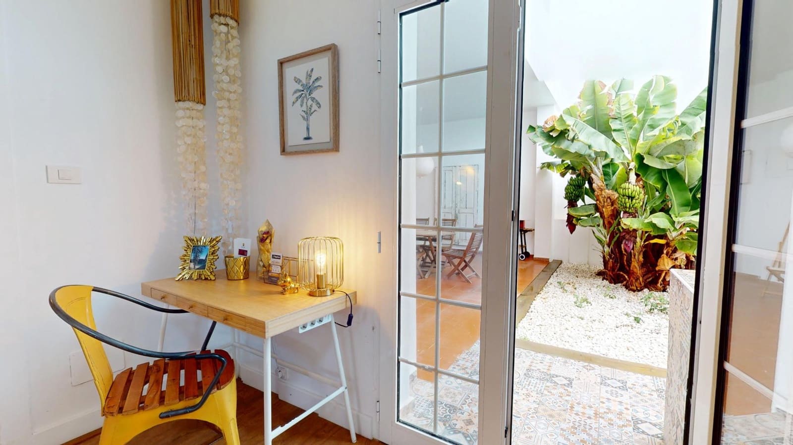 5 bedroom Terraced Villa for sale in Santa Brigida with garage - € 558,000 (Ref: 10037185)