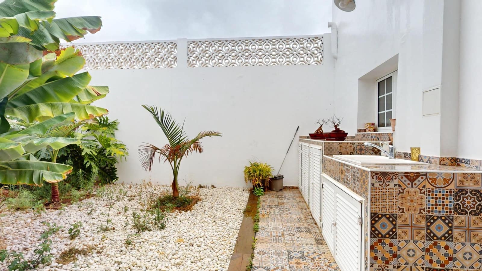 5 bedroom Terraced Villa for sale in Santa Brigida with garage - € 558,000 (Ref: 10037185)