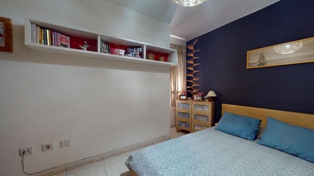 3 chambre Appartement à vendre à Telde - 175 000 € (Ref: 10037186)