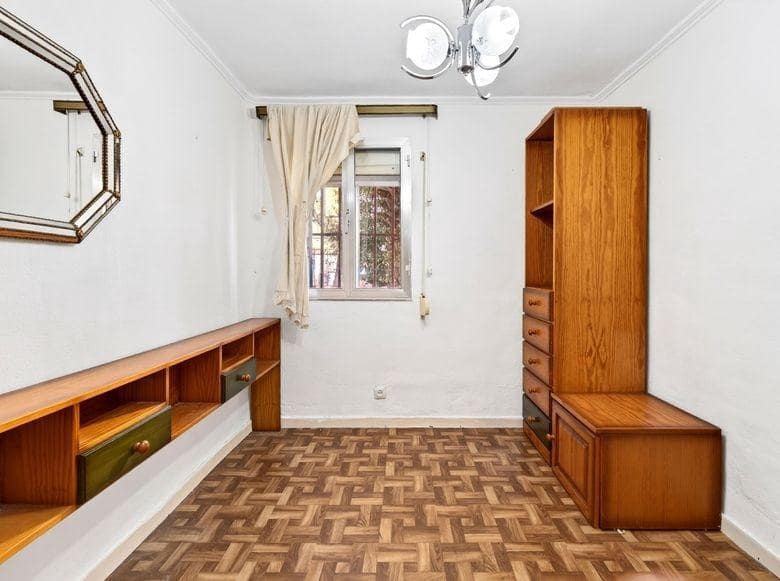 2 sypialnia Mieszkanie na sprzedaż w Miasto Madryt - 225 000 € (Ref: 10038717)