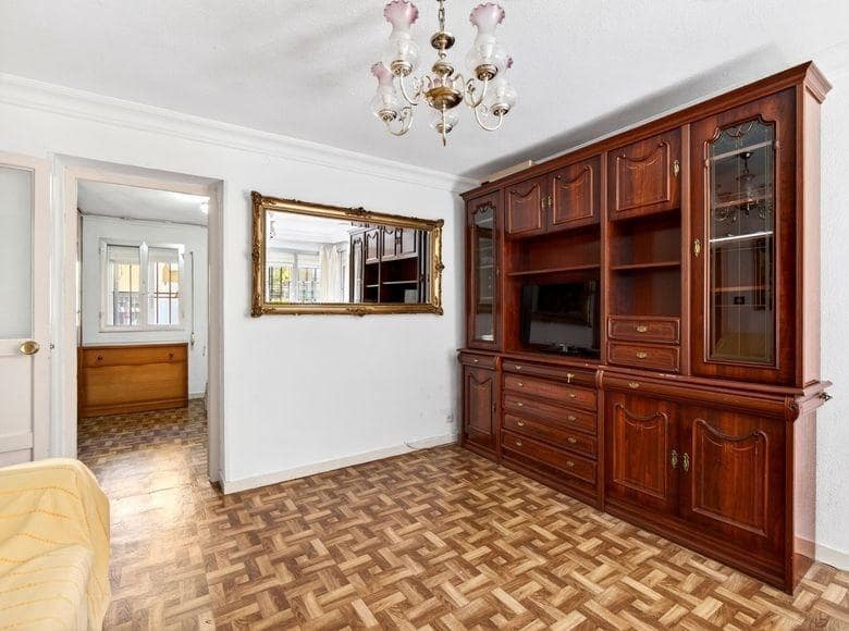 2 sypialnia Mieszkanie na sprzedaż w Miasto Madryt - 225 000 € (Ref: 10038717)