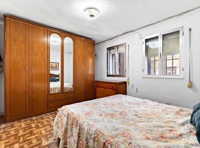2 sypialnia Mieszkanie na sprzedaż w Miasto Madryt - 225 000 € (Ref: 10038717)