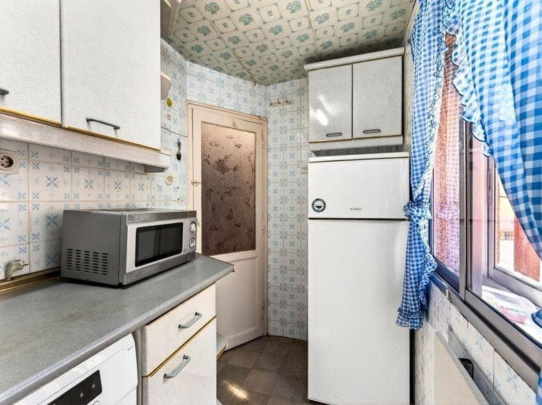 2 sypialnia Mieszkanie na sprzedaż w Miasto Madryt - 225 000 € (Ref: 10038717)