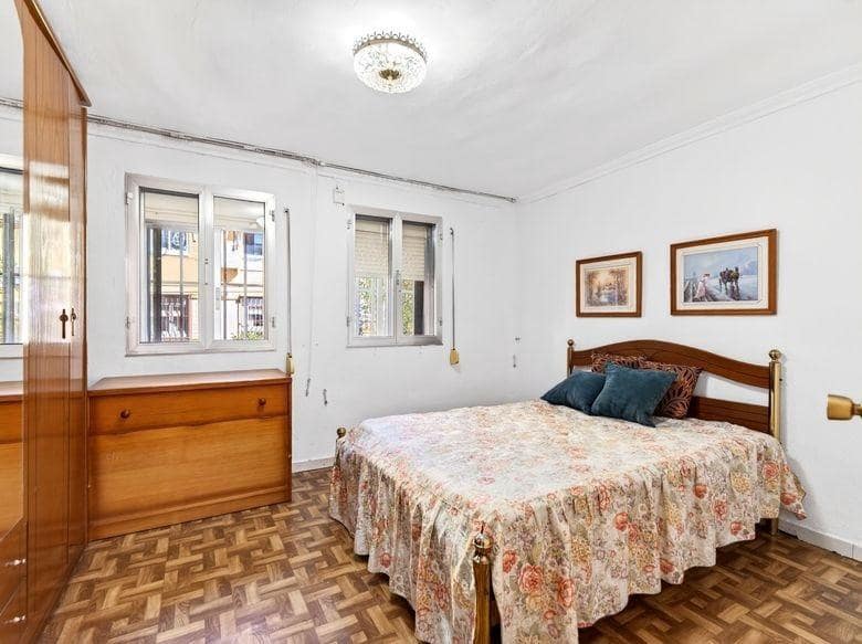 2 sypialnia Mieszkanie na sprzedaż w Miasto Madryt - 225 000 € (Ref: 10038717)