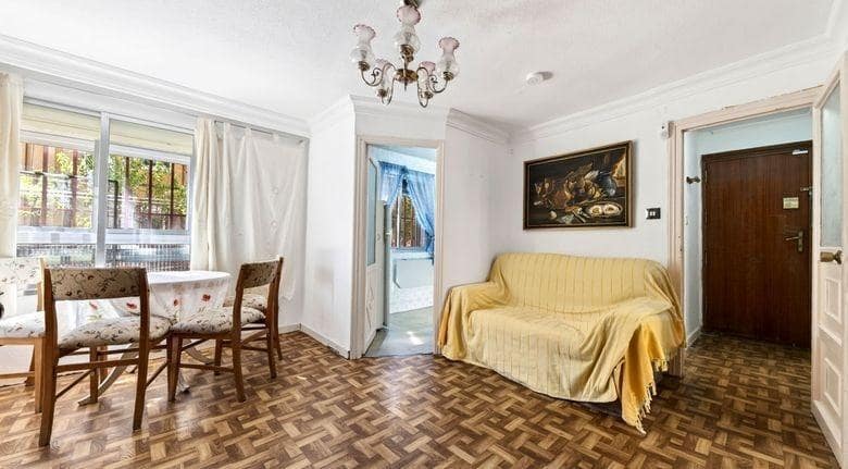 2 sypialnia Mieszkanie na sprzedaż w Miasto Madryt - 225 000 € (Ref: 10038717)
