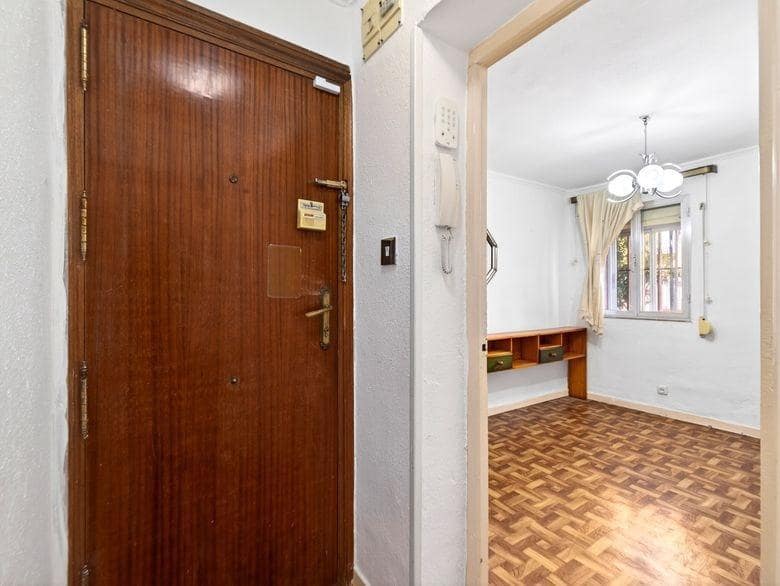 2 sypialnia Mieszkanie na sprzedaż w Miasto Madryt - 225 000 € (Ref: 10038717)