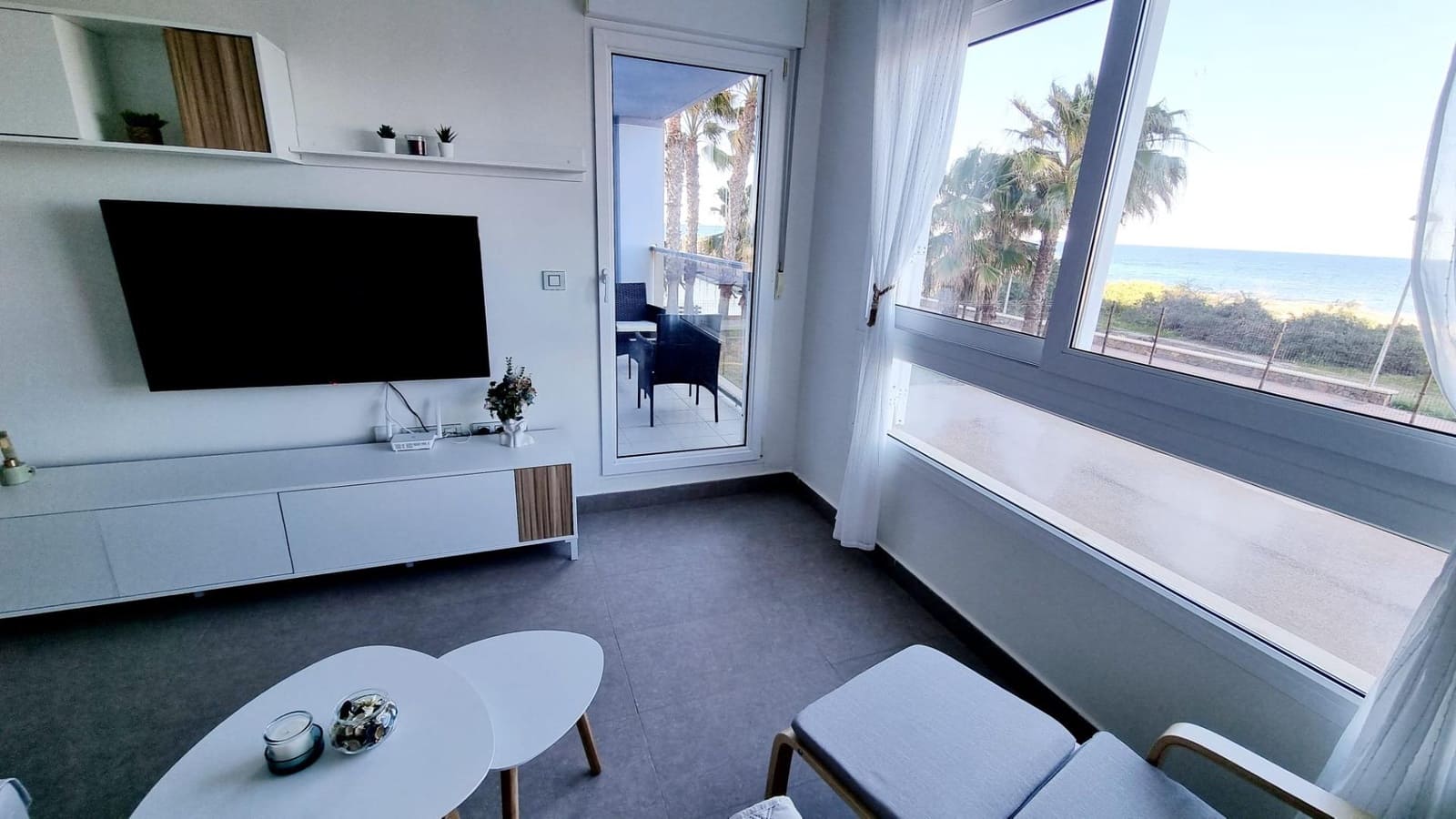 2 makuuhuone Asunto myytävänä paikassa La Manga del Mar Menor mukana uima-altaan 
autotalli - 184 000 € (Ref: 10043188)