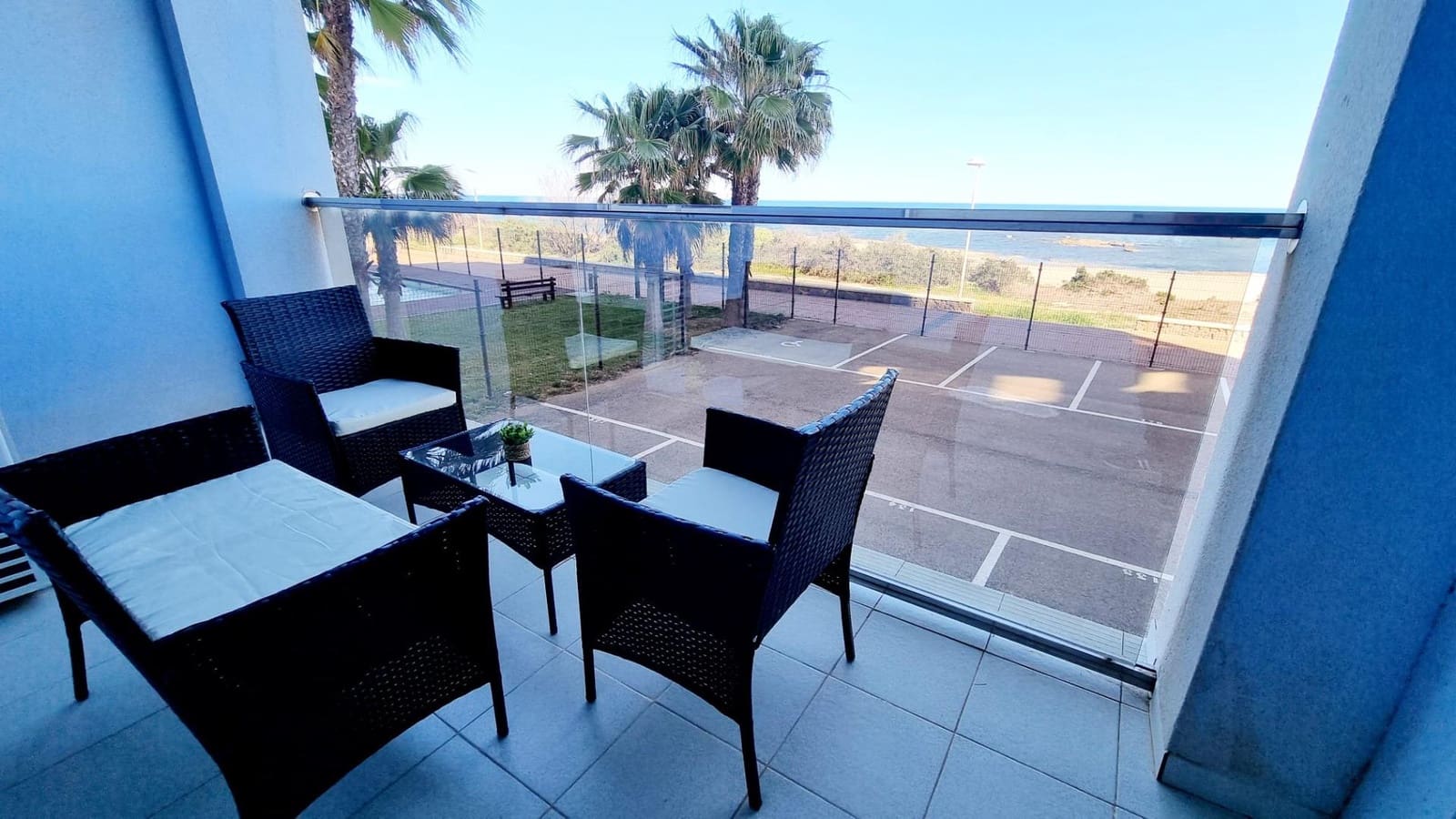 2 makuuhuone Asunto myytävänä paikassa La Manga del Mar Menor mukana uima-altaan 
autotalli - 184 000 € (Ref: 10043188)