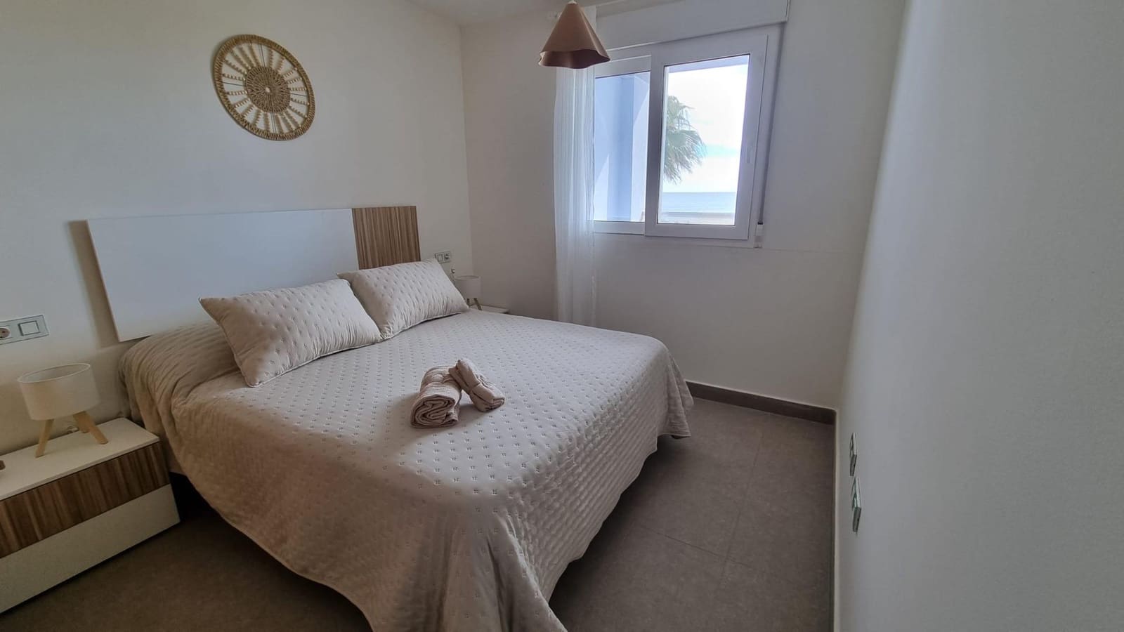 2 makuuhuone Asunto myytävänä paikassa La Manga del Mar Menor mukana uima-altaan 
autotalli - 184 000 € (Ref: 10043188)
