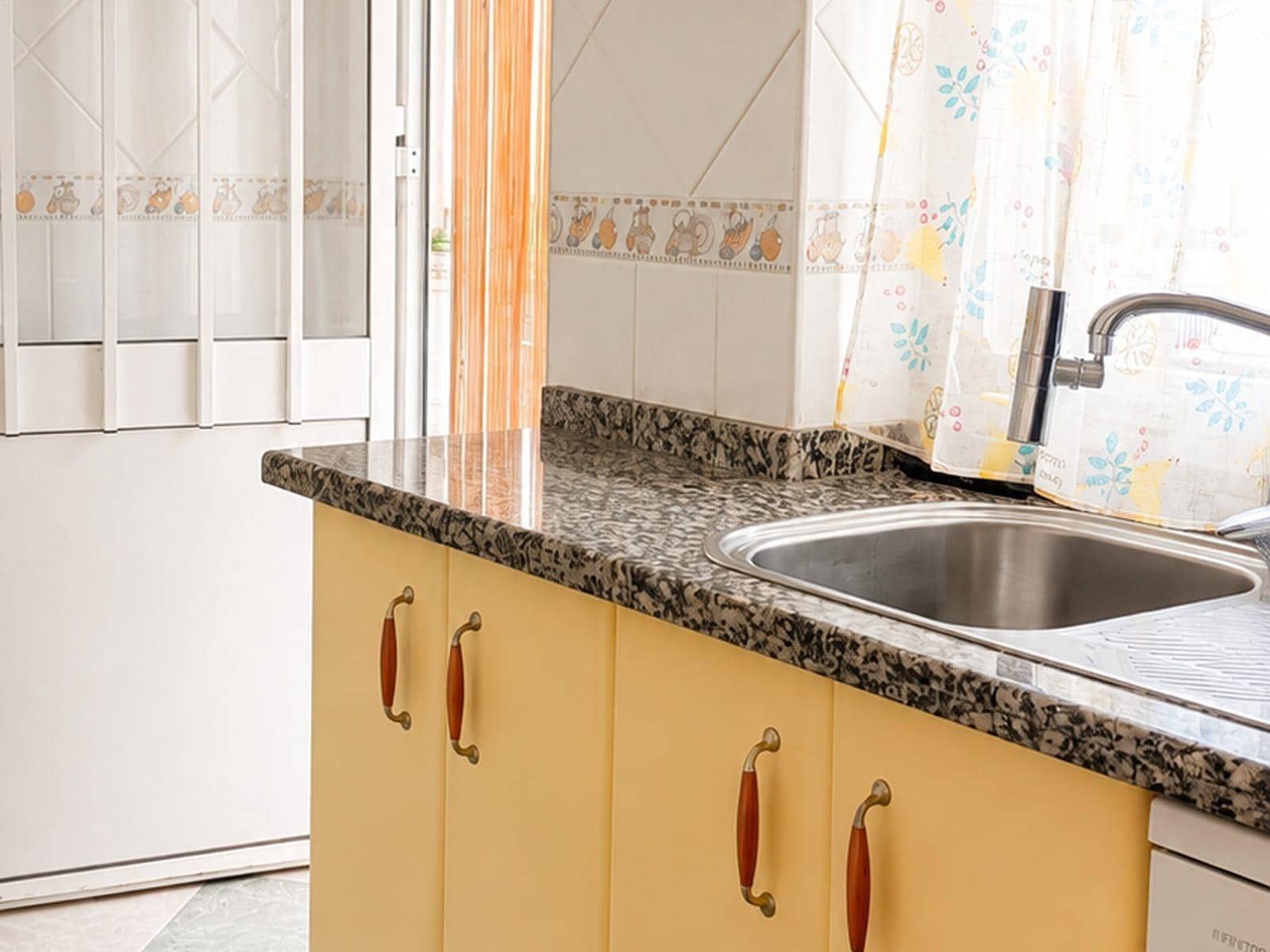 3 bedroom Townhouse for sale in Huelva city - € 269,800 (Ref: 10043189)