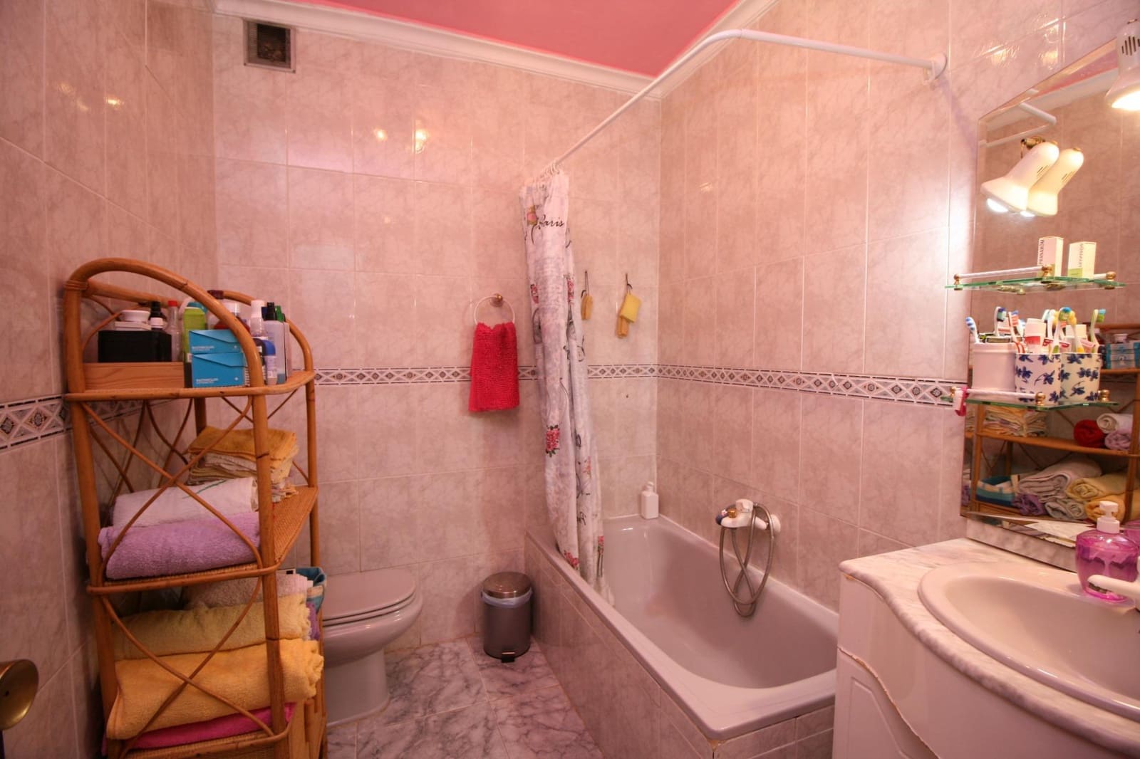 3 makuuhuone Asunto myytävänä paikassa Granada kaupunki - 238 000 € (Ref: 10047510)