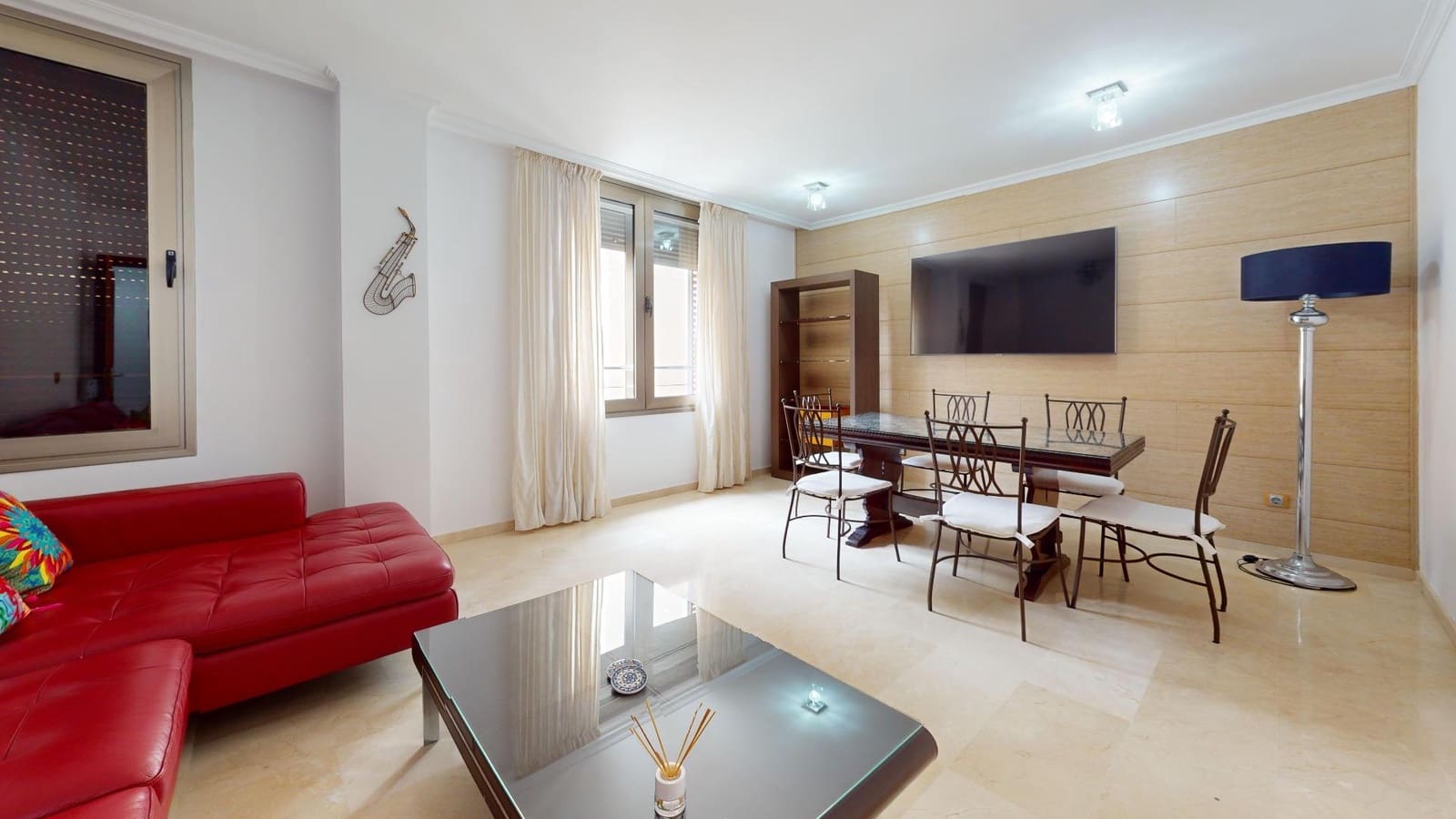 Piso de 2 habitaciones en Las Palmas de Gran Canaria en alquiler - 1.500 € (Ref: 10055491)