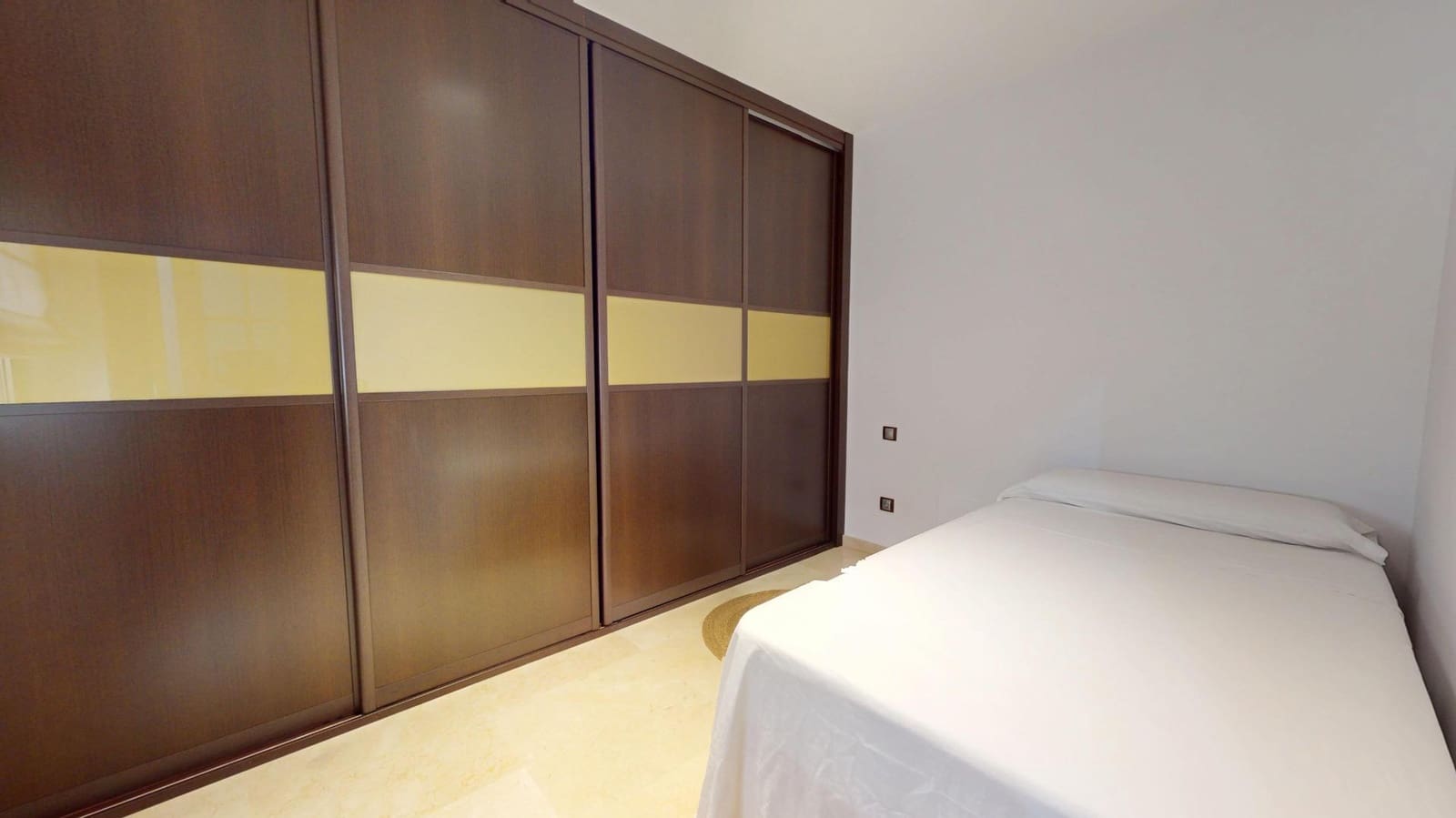 Piso de 2 habitaciones en Las Palmas de Gran Canaria en alquiler - 1.500 € (Ref: 10055491)