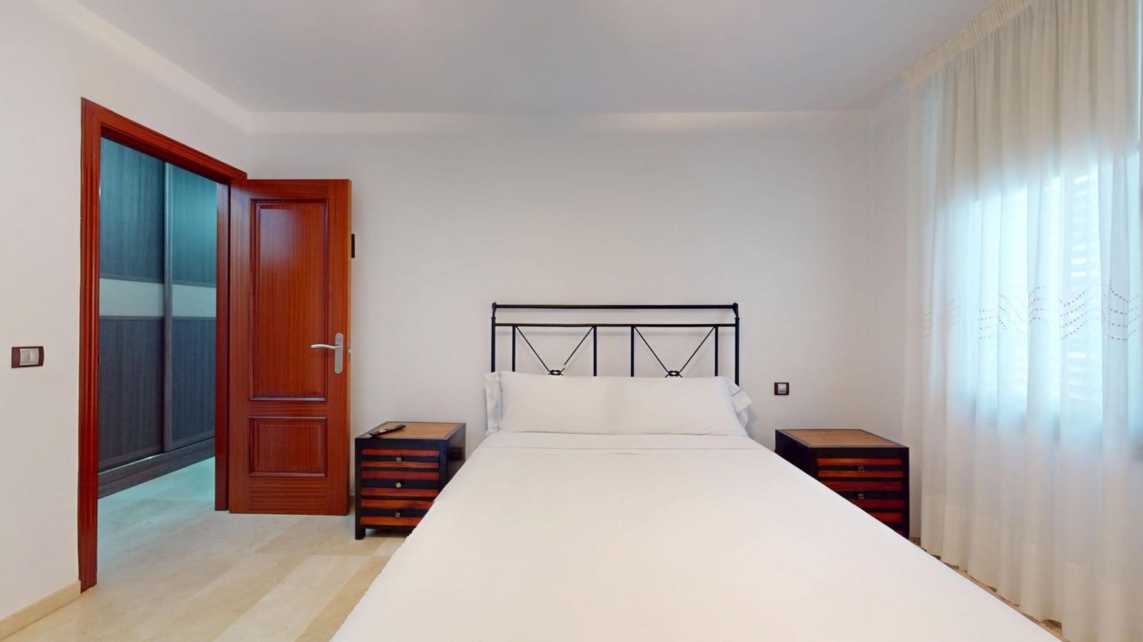 Piso de 2 habitaciones en Las Palmas de Gran Canaria en alquiler - 1.500 € (Ref: 10055491)