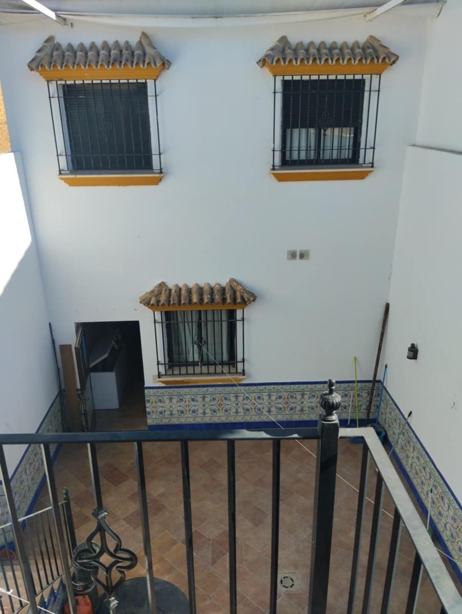 9 soveværelse Rækkehus til salg i El Rocio - € 710.000 (Ref: 10059350)