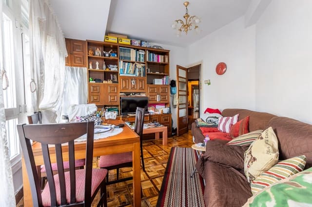5 soveværelse Lejlighed til salg i A Coruña by - € 795.000 (Ref: 10067860)