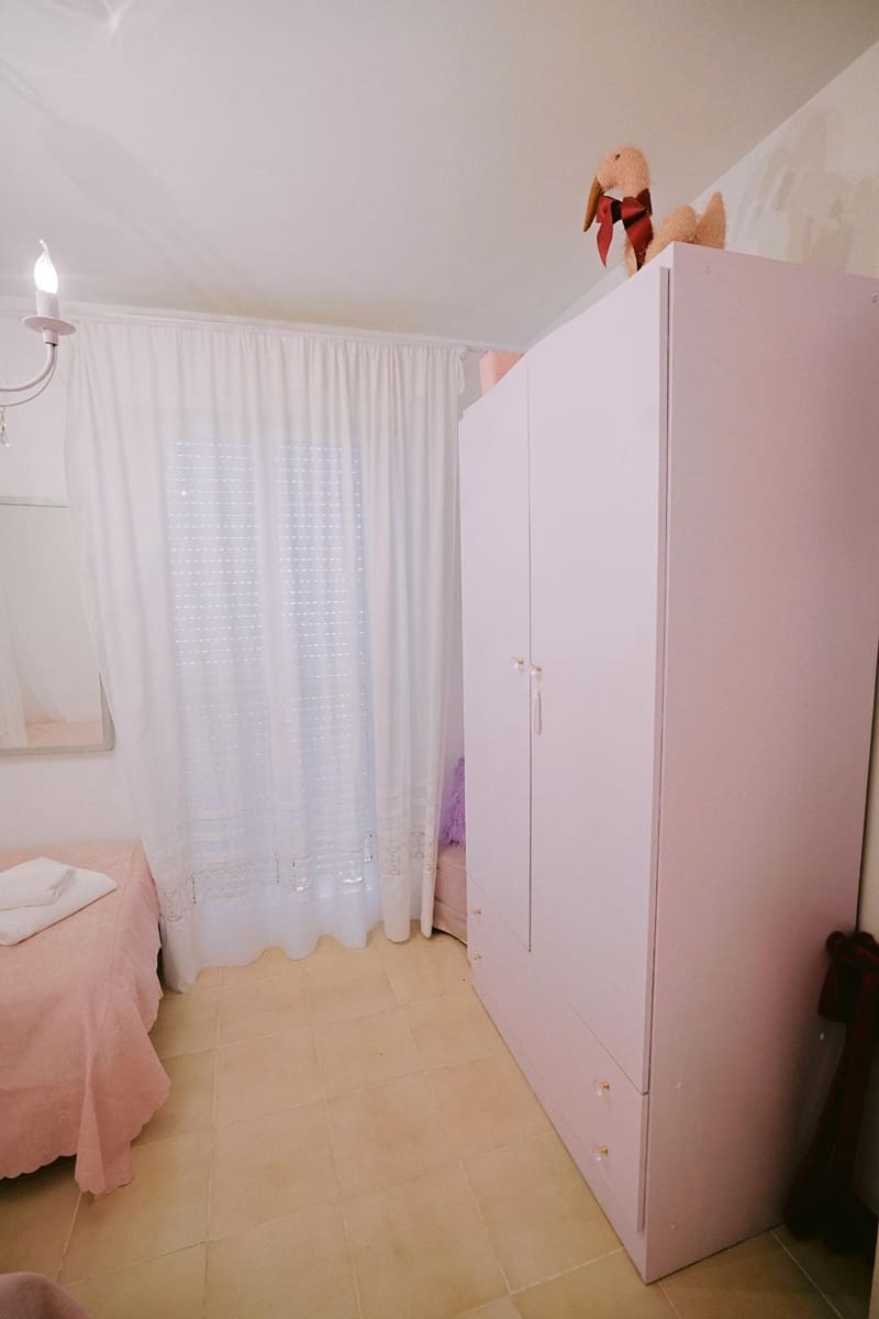 3 bedroom Villa for sale in Badajoz city - € 69,000 (Ref: 10081123)